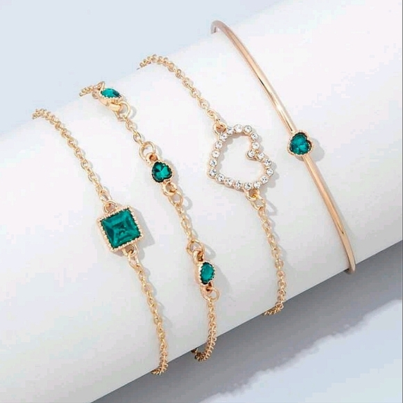 Emerald Green Bracelet Set - Picture 3 of 5